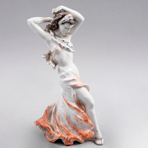 Escultura de Maja. Alemania, siglo XX. Elaborada en porcelana policromada Rosenthal en acabado brillante.