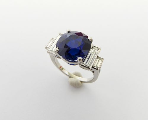 6 Carat Kashmir Sapphire and Diamond Ring