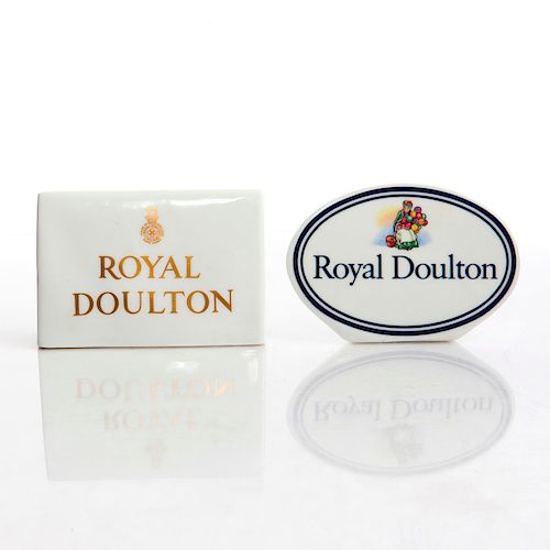 GROUP OF 2 ROYAL DOULTON TABLE TOP DISPLAY SIGNS