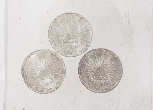 Un Peso, "Resplandor". México, 1898. Monedas, en plata ley 902.7, 39 mm. Piezas: 3.