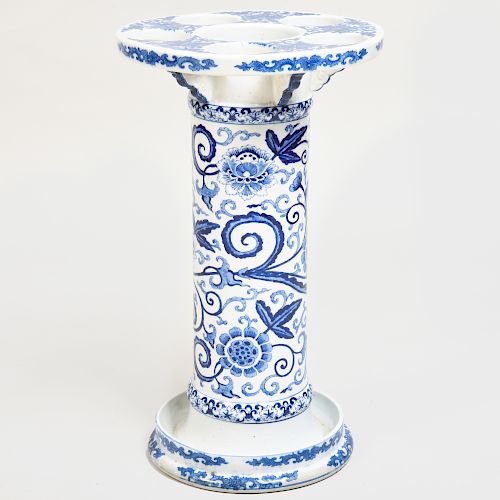 Chinese Blue and White Porcelain Umbrella Stand