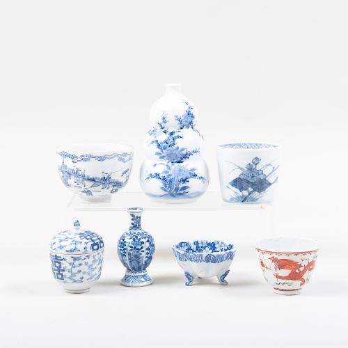 Group of Four Small Chinese and Two Japanese Blue and White Porcelain Articles