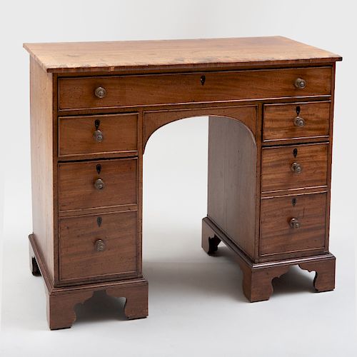 Late George III Mahogany Kneehole Desk