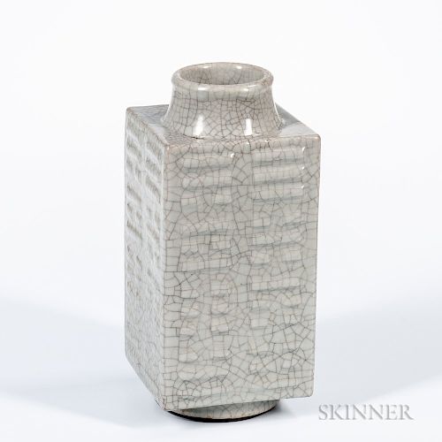 Crackle-glazed Celadon "Cong" Vase