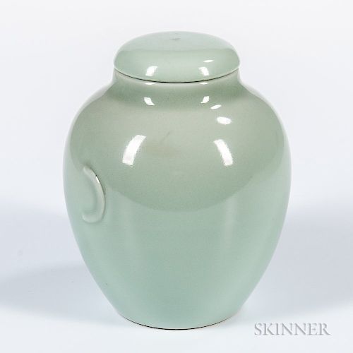Celadon-glazed Covered Jar