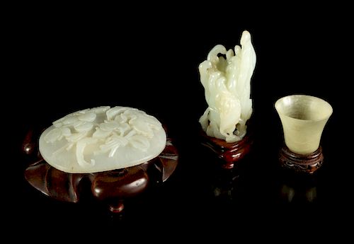 Three Celadon and White Jade Articles
Plaque: length 4 in., 10 cm. 