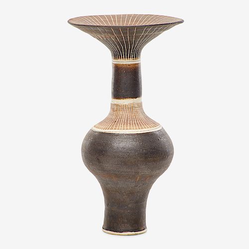 LUCIE RIE Fine large flaring vase