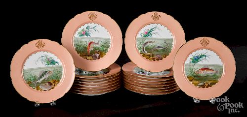 Set of eighteen Lahoche & Pannier porcelain plates