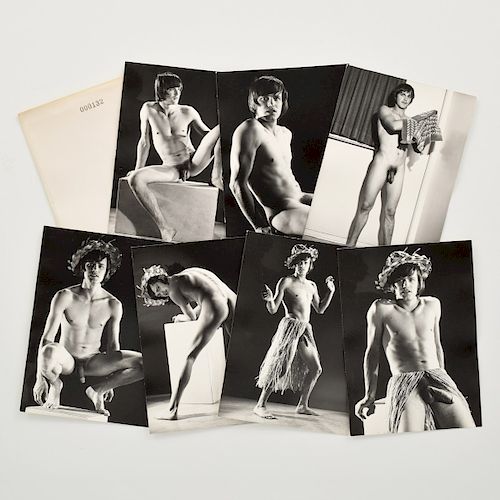 7 Bruce Bellas Nude Male Physique Photos & 5 Negatives