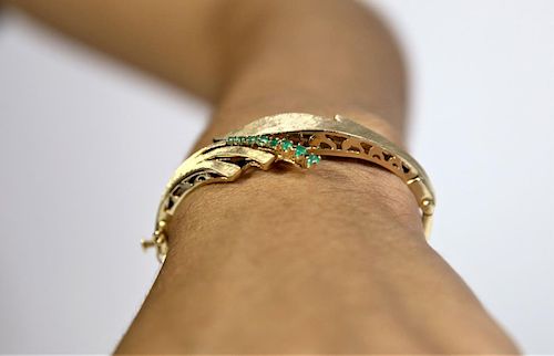 Circa 1960's Satin 14K Gold Emeralds Bracelet