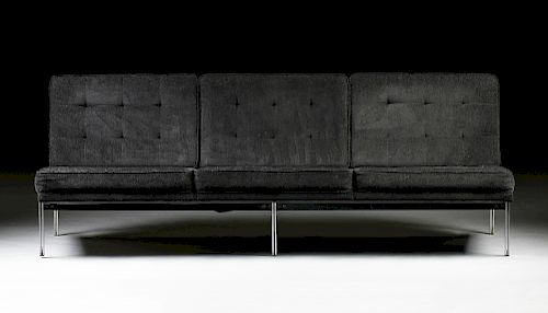 FLORENCE KNOLL (AMERICAN 1917-2019) AN UPHOLSTERED PARALLEL BAR SOFA,1960s,