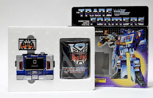 1985 Hasbro Transformers G1 Soundwave MIB Complete