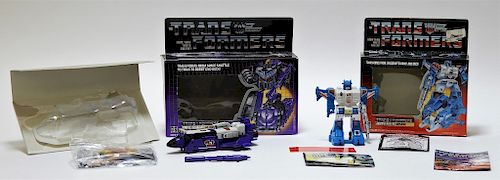 2 1985 Hasbro Transformers G1 Astrotrain & Topsin