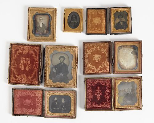 Mixed Lot of Daguerreotypes and E arly Photography