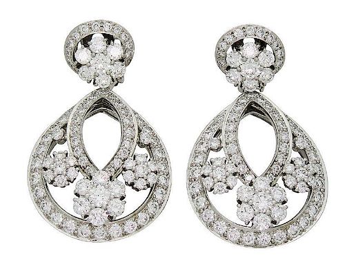 Van Cleef & Arpel Snowflake Diamond Lg Clip-On Earrings