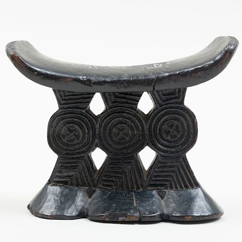 Fine Shona Carved Wood Headrest, Zimbabwe