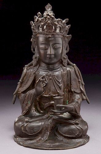 Large Chinese Ming bronze Guanyin,