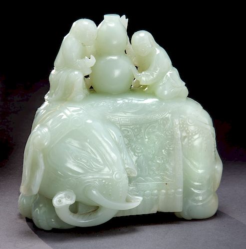 Chinese Qing Qianlong Imperial carved white jade