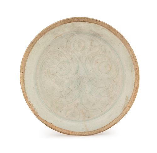 A Chinese Qingbai Glazed Porcelain Dish 
Diam 4 in., 10 cm. 