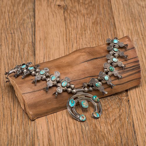 Navajo Child's Box-Bow Squash Blossom Necklace
