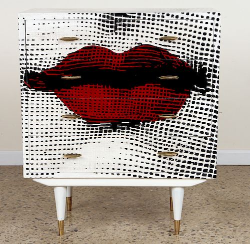 FOUR DRAWER CHEST PAINTED LIPS CIRCA 1960