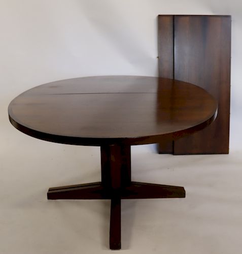 MIDCENTURY. Rosewood Dining Table With 2 Leaves.