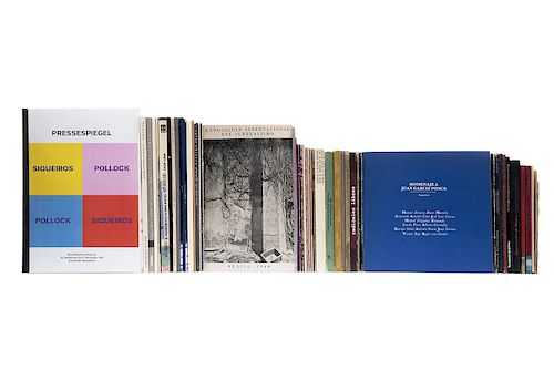 Catálogos de Exposiciones de Arte en México, se encuentran: Clausell, Velasco, Alva de la Canal, Siqueiros, Kahlo... Piezas: 50.