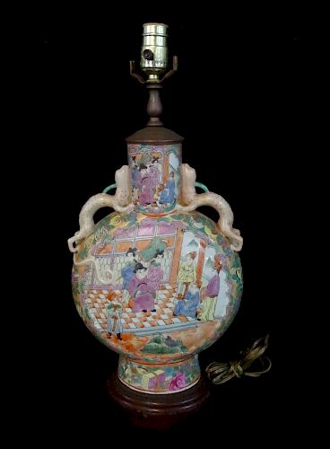 CHINESE PORCELAIN LAMP