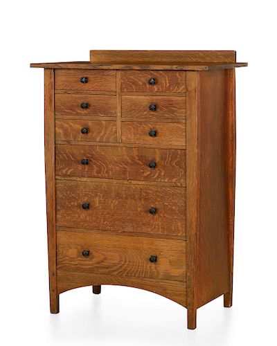 Gustav Stickley Craftsman chest of drawers, 913