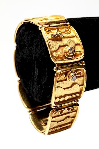 22K Yellow Gold & Diamonds Modern Hinged Bracelet