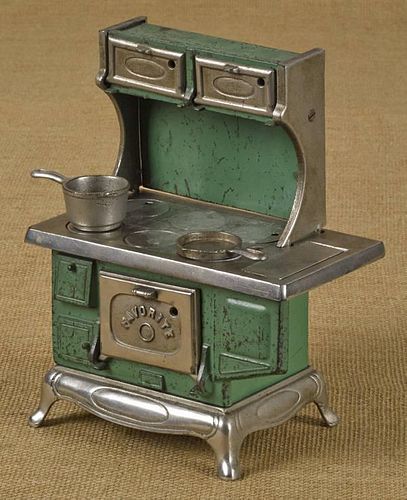 Kenton cast iron and nickel Favorite toy stove,