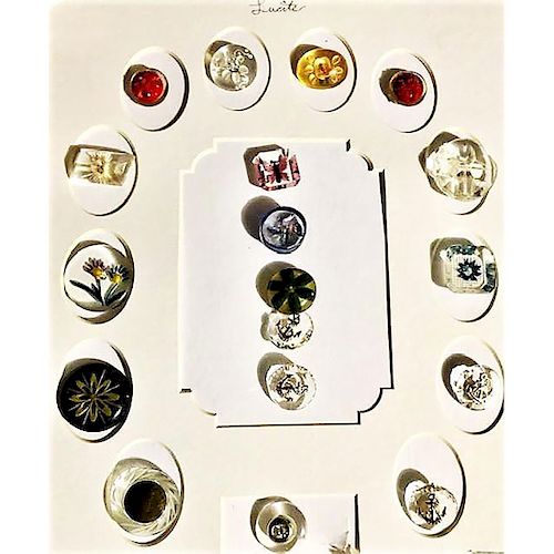 18 S/M/L 1950'S LUCITE BUTTONS IN VARIOUS COLORS