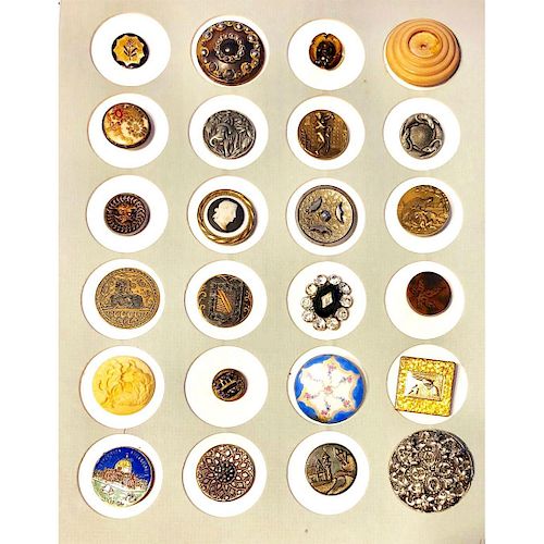 DECORATIVE COLLECTOR CARD OF ASSORTED MATERIAL BUTTONS