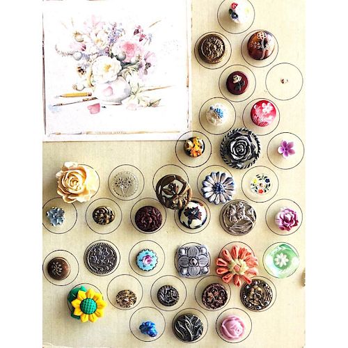 2 CARDS OF ASSORTED MATERIAL FLOWER BUTTONS