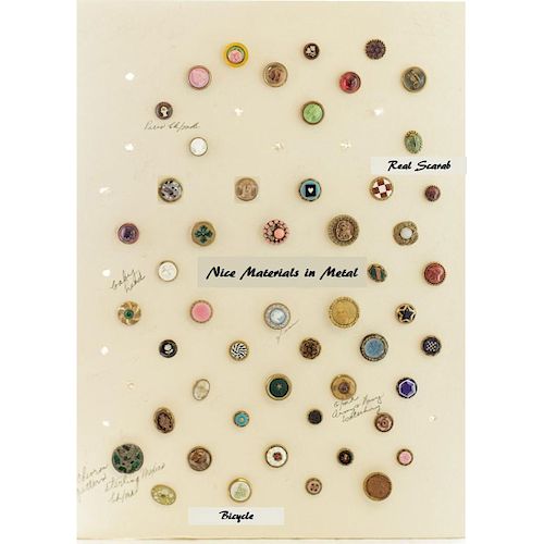 1 CARD OF SMALL ASSORTED MATERIALS SET IN METAL BUTTONS