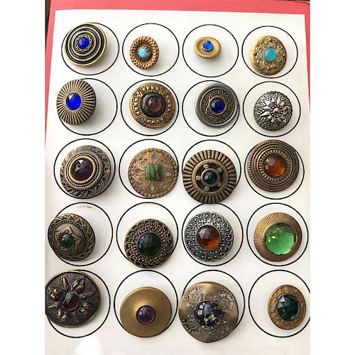 CARD OF LARGE JEWEL BUTTONS