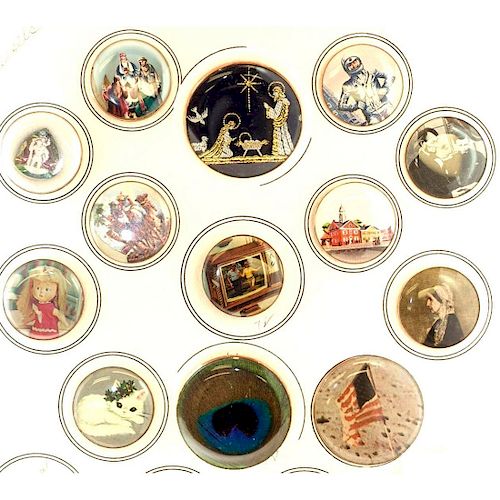CARD OF WATCH CRYSTAL BUTTONS BY THE LATE HARRY WESSEL
