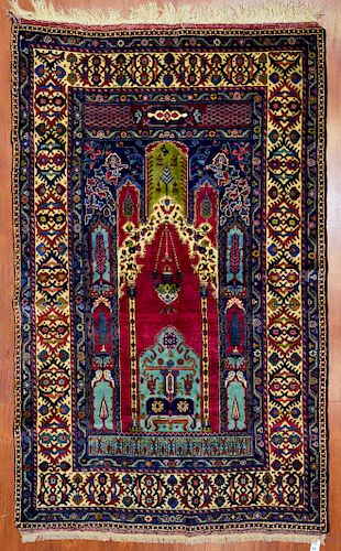 Turkish Taspinar Prayer Rug, 5.3 x 8.5