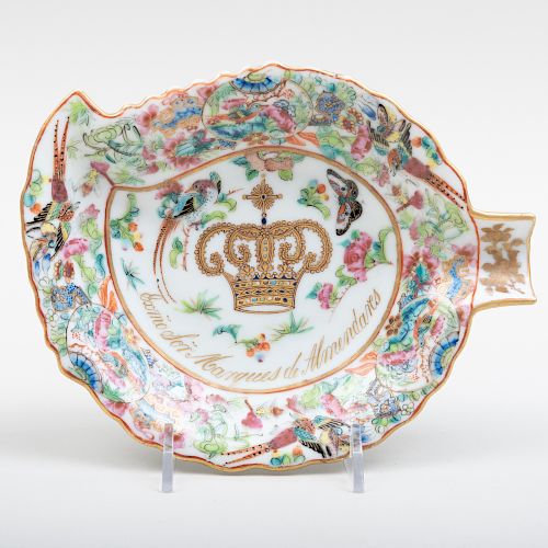 Chinese Export Canton Famille Rose Porcelain Serving Dish Made for the Cuban Market