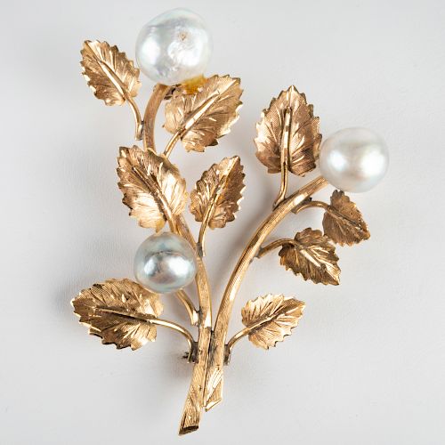 18k Gold and Gray Baroque Pearl Floral Pin