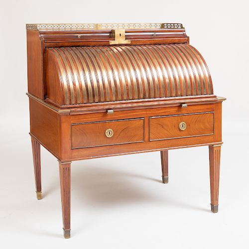 Russian Late Neoclassical Brass-Mounted Mahogany Cylinder Desk