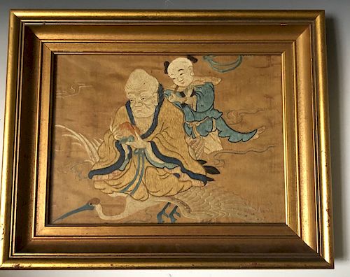 A CHINESE ANTIQUE FIGURES OF EMBROIDERY WITH FRAME
