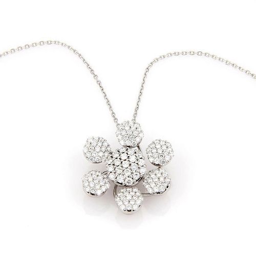 Estate 18K Gold 1.60ctw Pave Diamond Flower Pendant Necklace