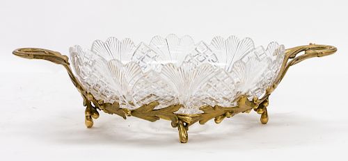 A CUT CRYSTAL CENTERPIECE WITH ORMOLU BRONZE BASE, LATE 19TH-EARLY 20TH CENTURY