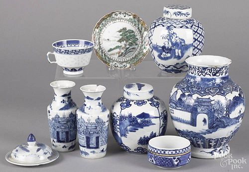 Nine pieces of Chinese porcelain, 19th/20th c., tallest - 8 1/4''.