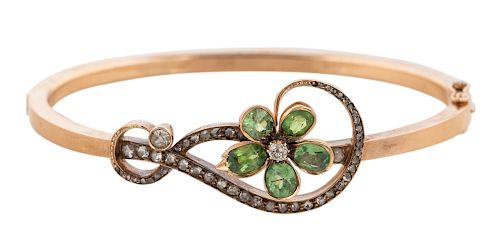 A RUSSIAN GOLD, DIAMOND AND CHRYSOLITE BRACELET, KYIV, LATE 19TH CENTURY