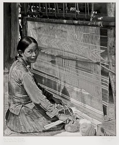 Laura Gilpin, Irene Yazzie Weaving, 1951