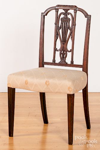 Federal carved mahogany dining chair, ca. 1800