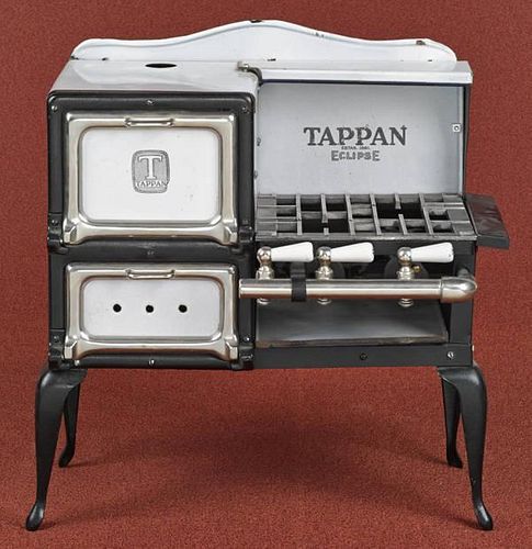 Tappan cast iron, tin, and enameled Eclipse sal