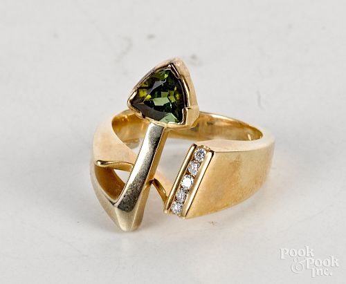 14K yellow gold green tourmaline diamond ring